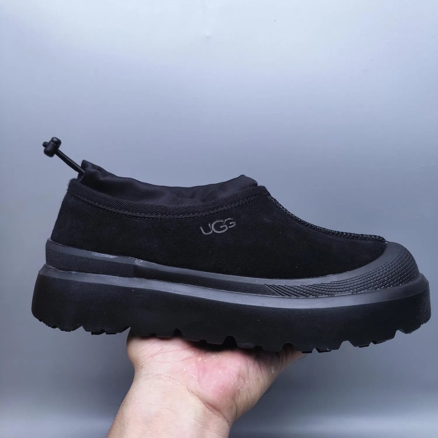 💰520 UGG sheepskin all-in-one snow boots 4096 slip-on casual trendy Wang Yibo men's and women's shoes Color: white red black blue yellow light gray dark gray green Matching sizes: 35-45